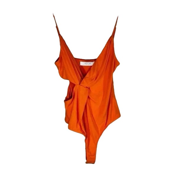 ASTR The Label Beach Day Size Medium Orange Bodysuit Stretch - Picture 1 of 9